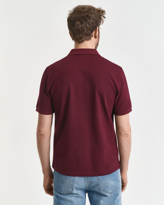Polohemd aus Piqué mit regular fit und Shield-Logo