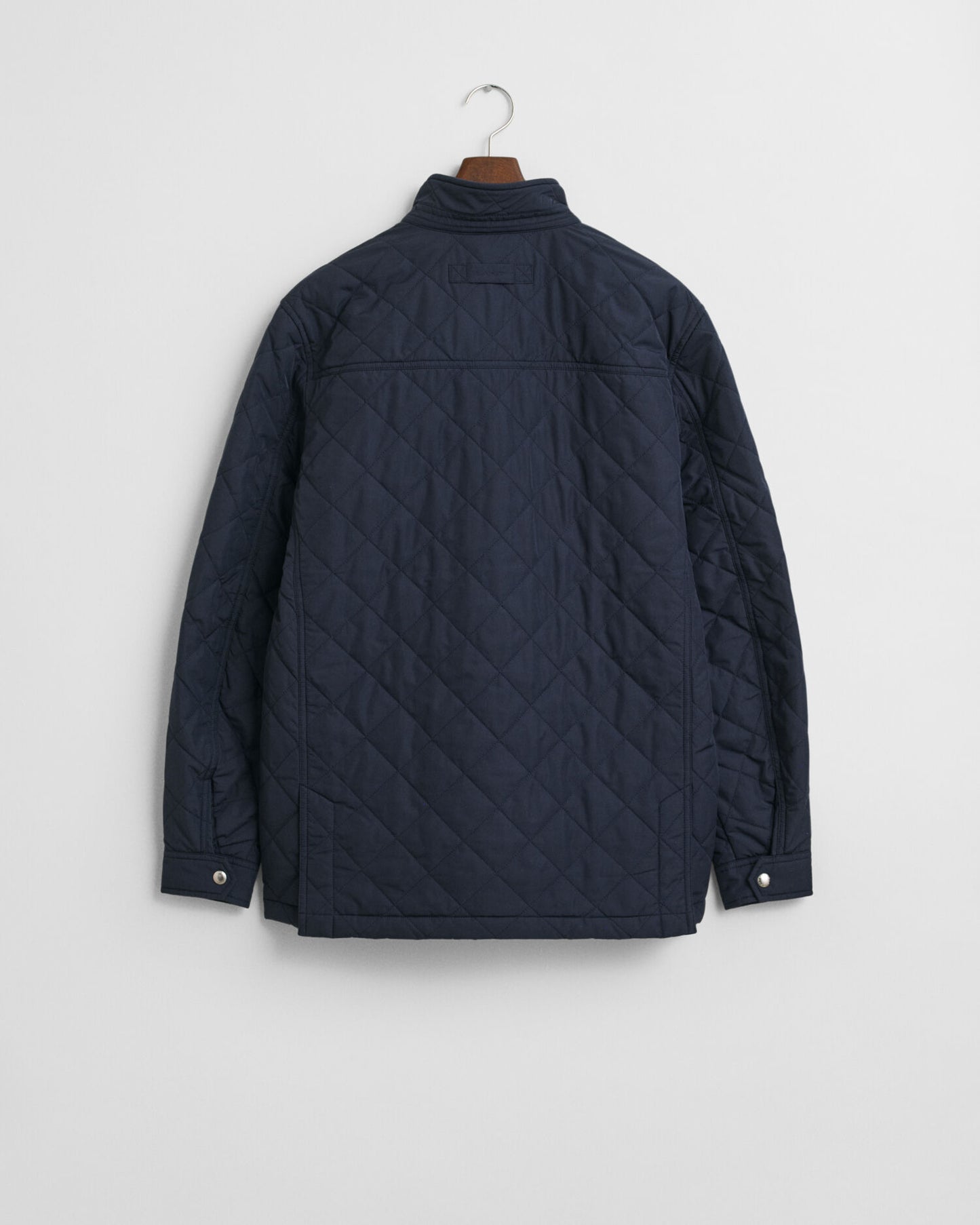 Veste mi-longue matelassée coupe-vent