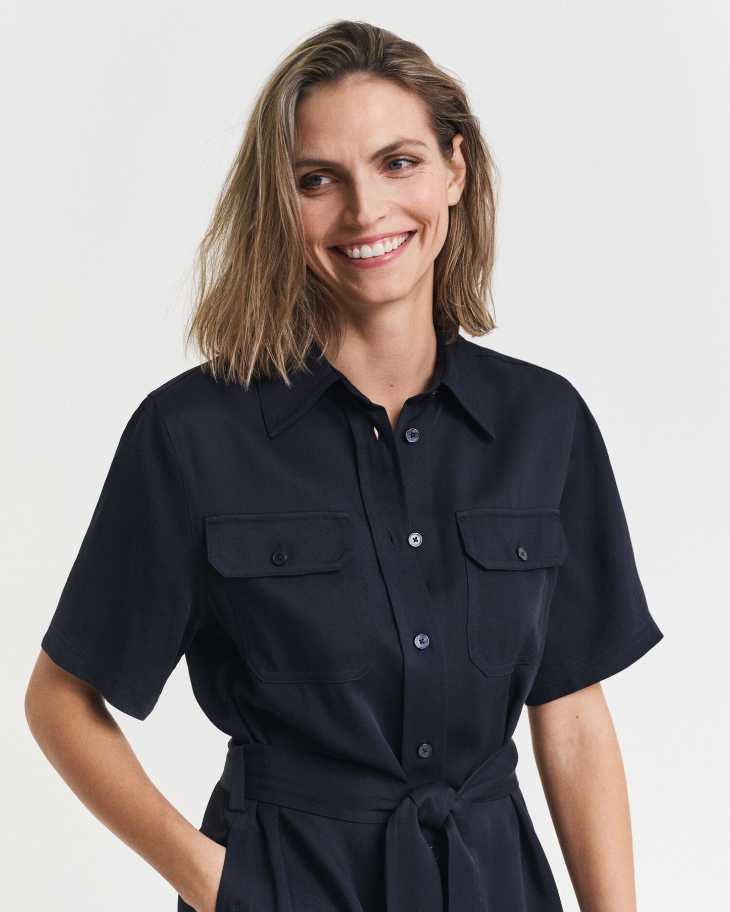 Hemdblusenkleid im Utility-Stil
