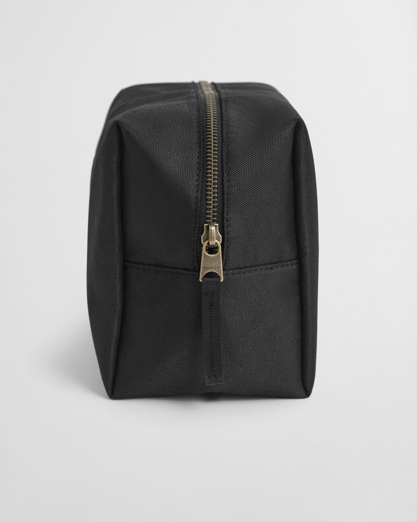 Trousse de Toilette Shield