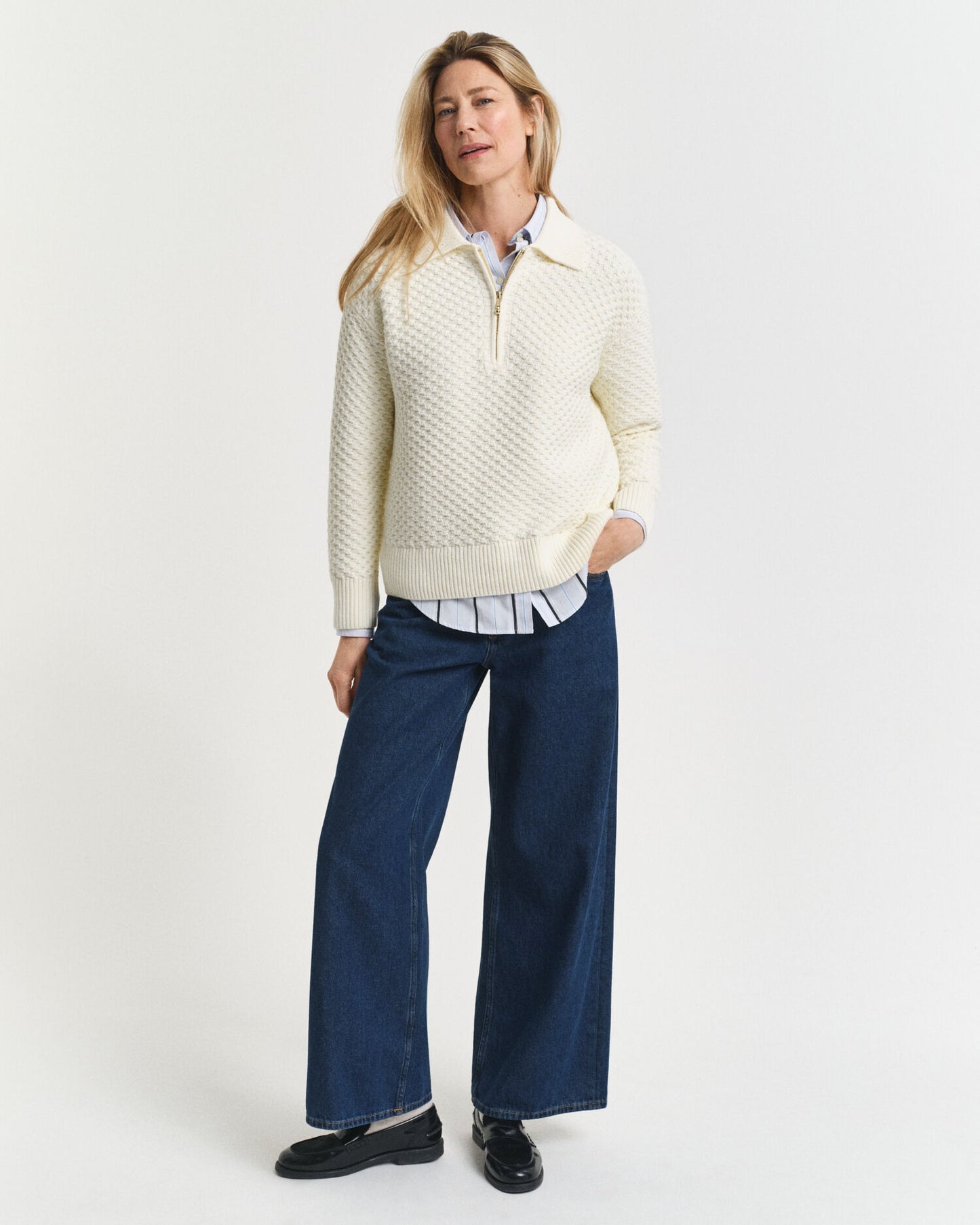 Baumwollpullover mit Textur und halbem Reißverschluss