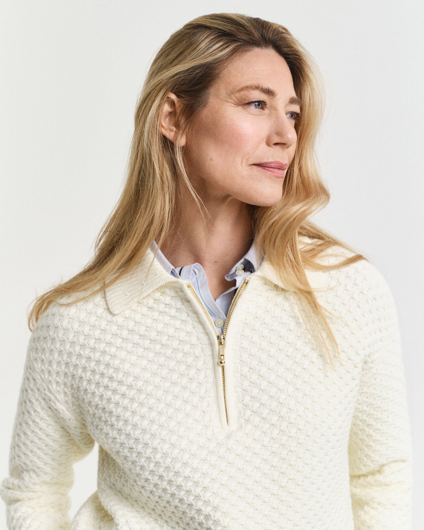 Baumwollpullover mit Textur und halbem Reißverschluss