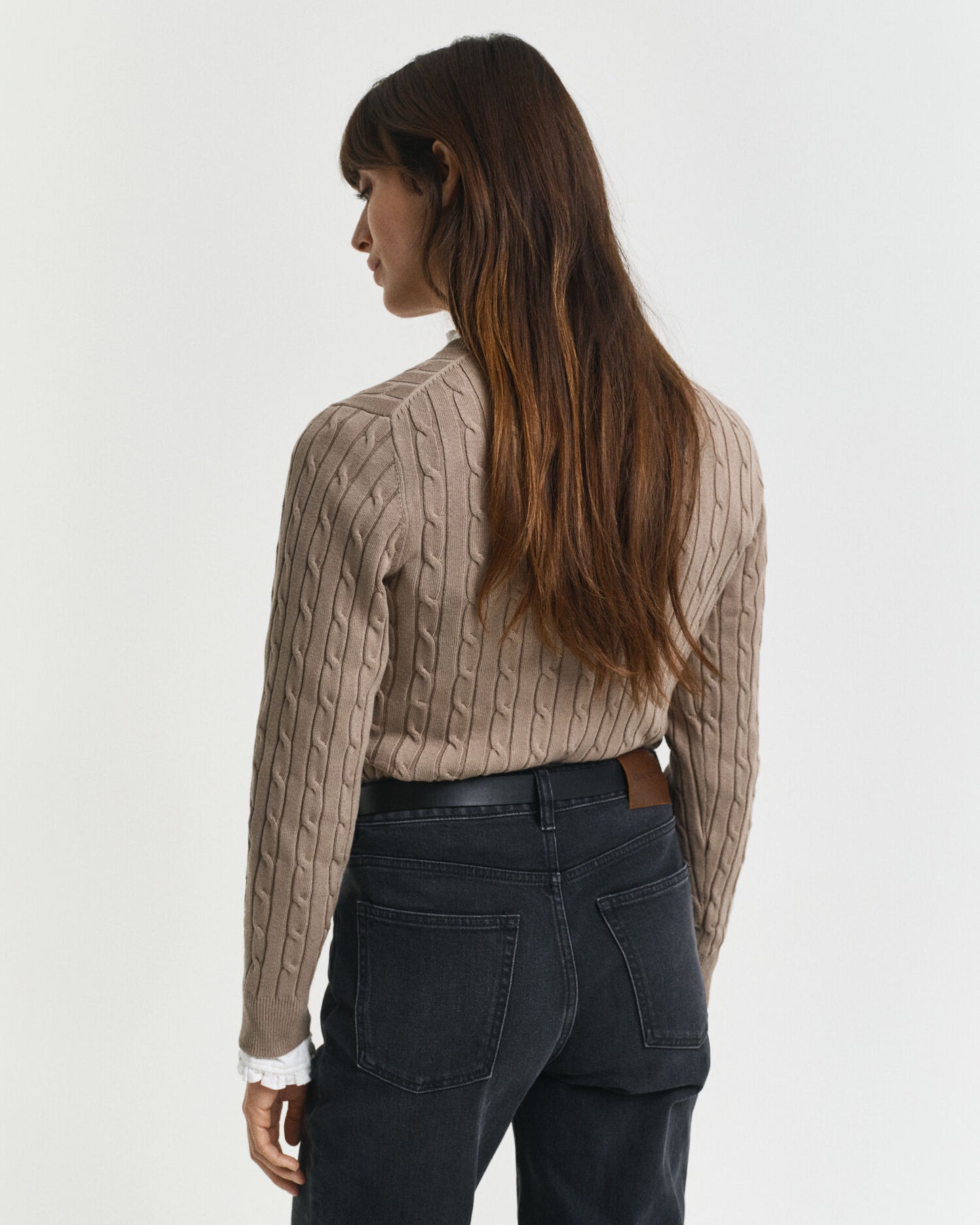 Pull ras du cou en maille torsadée de coton stretch
