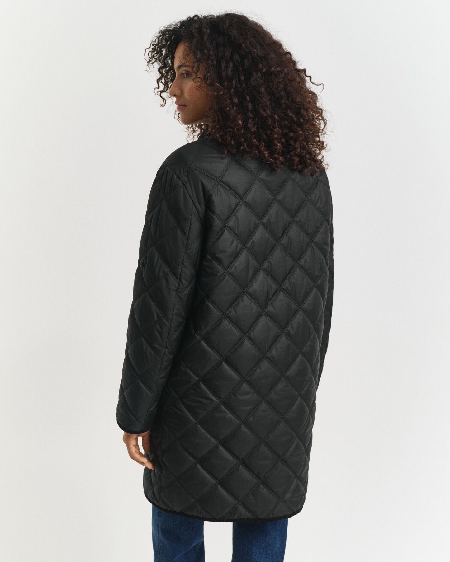 Steppjacke mit Kordbesatz
