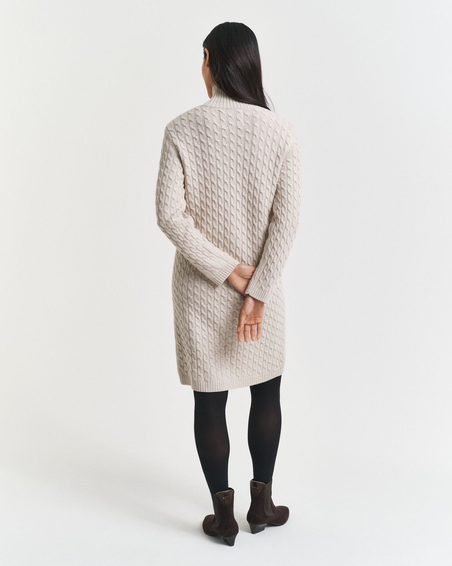 Robe en maille torsadée