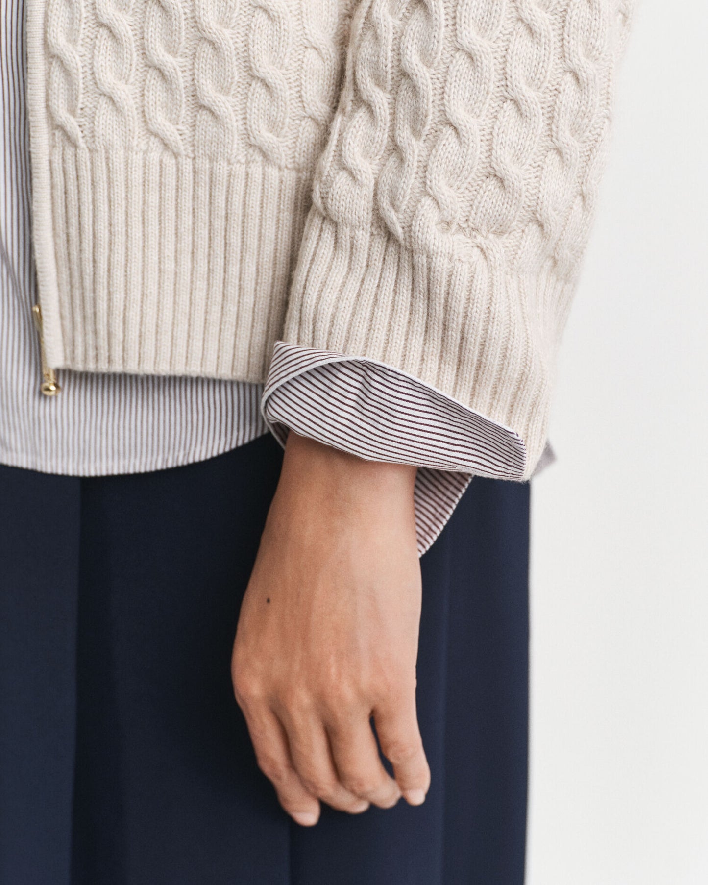 Cardigan zippé à côtes torsadées